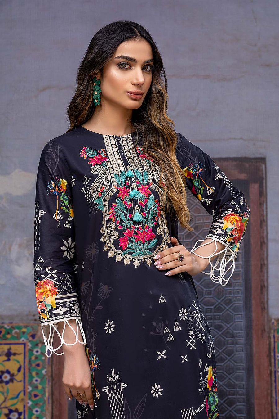 So Kamal “Hum Tum Hain Kamal” Embroidered Lawn Shirt DPL 2277