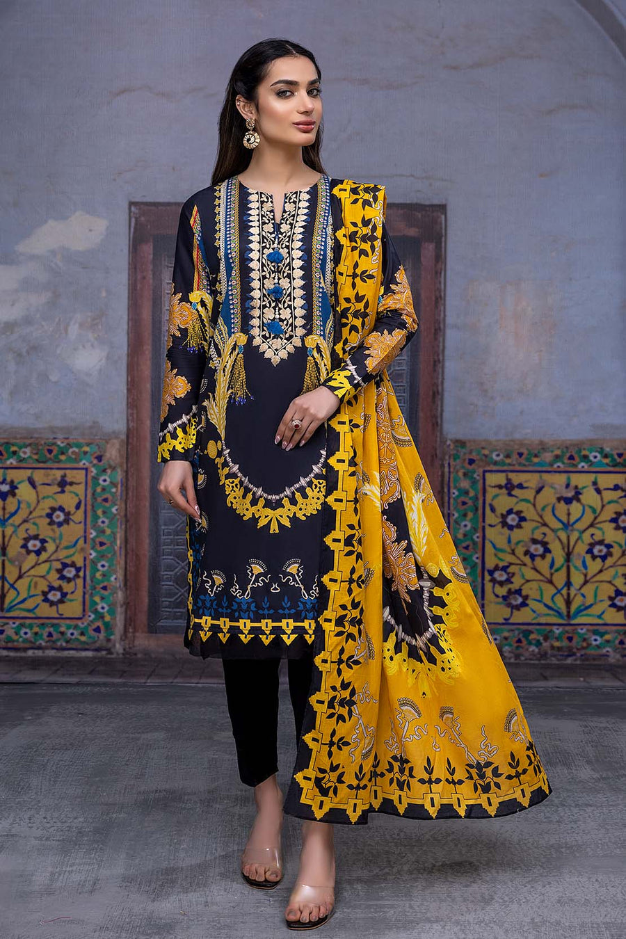 So Kamal “Hum Tum Hain Kamal” Embroidered Lawn 2Pc Suit DPL 2323