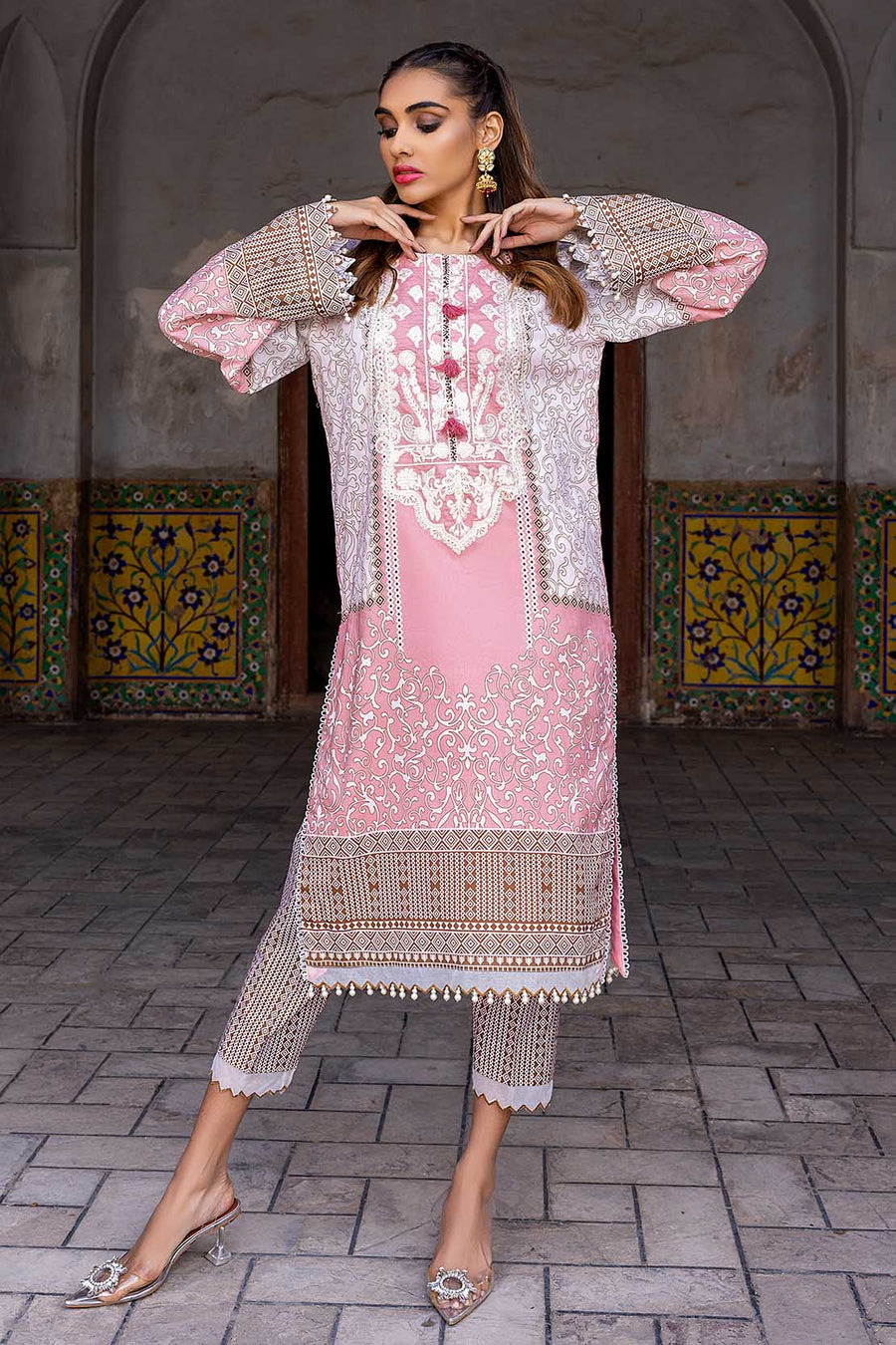 So Kamal “Hum Tum Hain Kamal” Embroidered Lawn 2Pc Suit DPL 2346