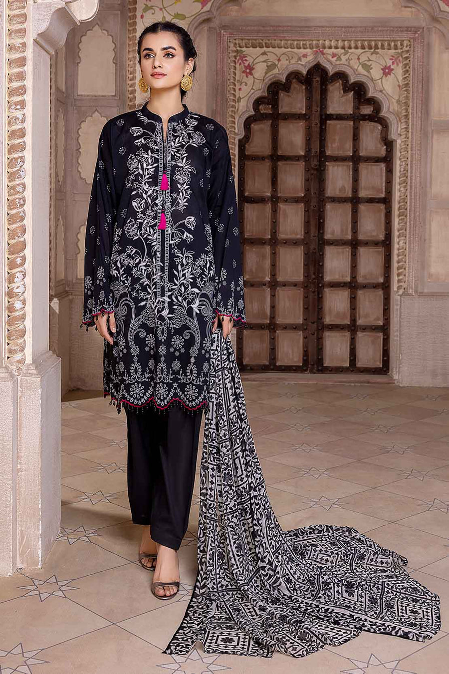So Kamal “Hum Tum Hain Kamal” Printed Lawn 3Pc Suit DPL 2413
