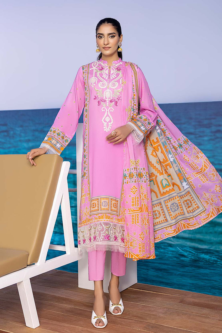 So Kamal Spring Summer Embroidered Lawn 3Pc Suit DPL 2606