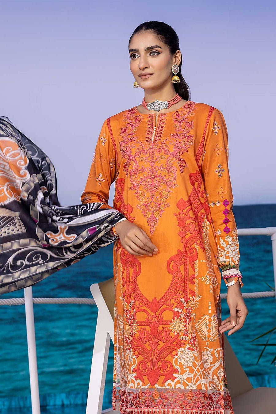 So Kamal Spring Summer Embroidered Lawn 3Pc Suit DPL 2609