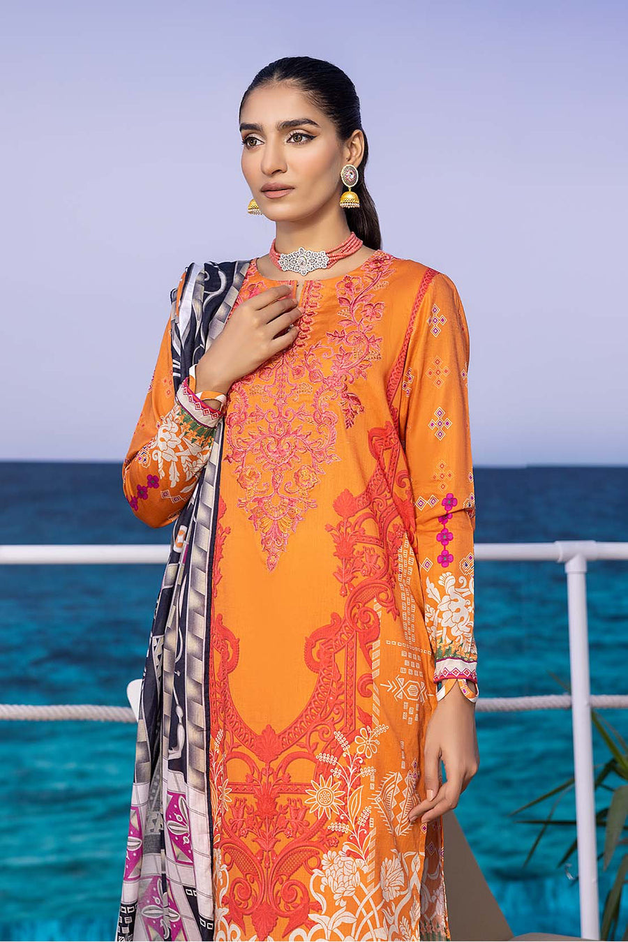 So Kamal Spring Summer Embroidered Lawn 3Pc Suit DPL 2609