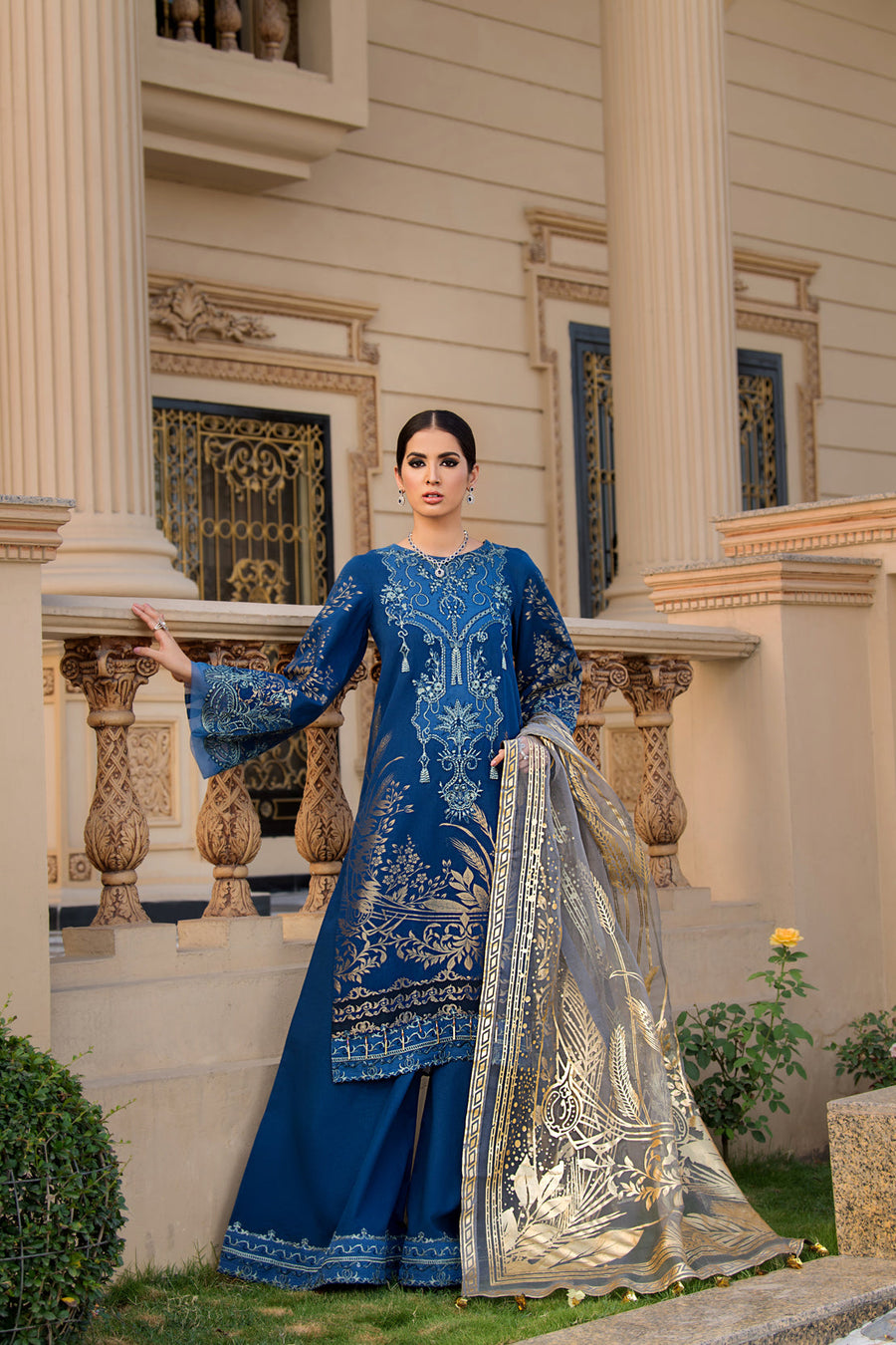 REIGN Embroidered Luxury Lawn Unstitched 3Pc Suit - IRIS