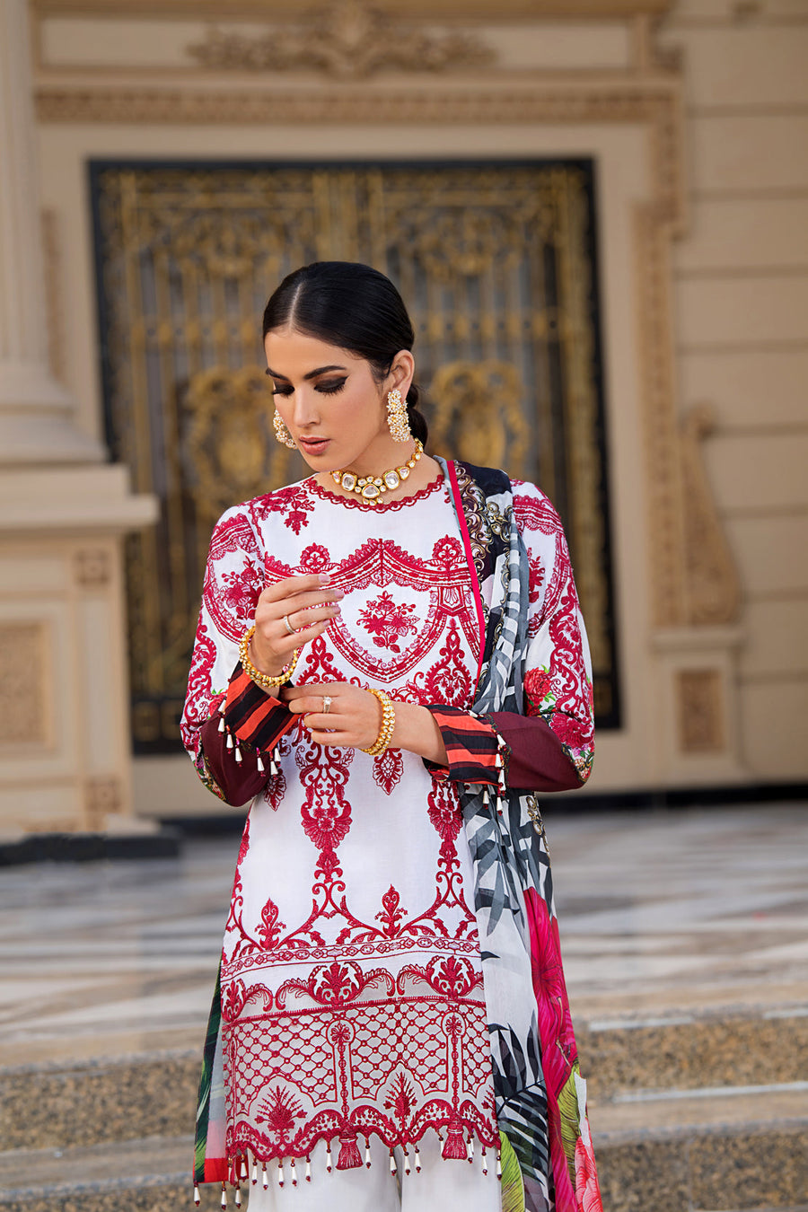 REIGN Embroidered Luxury Lawn Unstitched 3Pc Suit - JUNO