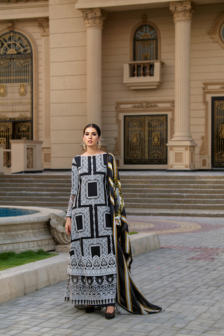REIGN Embroidered Luxury Lawn Unstitched 3Pc Suit - AALIYAH