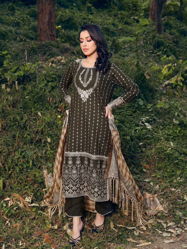 LYLA Winter Shawl Collection '22 Unstitched Embroidered 3Pc Suit D-08