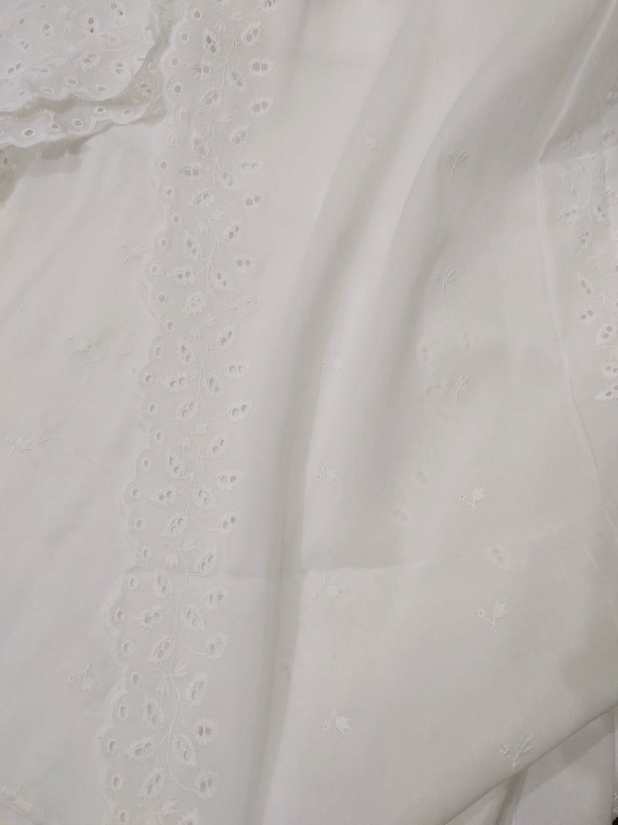White Chikankari Embroidered Shawl Cotton Lawn Fabric DP-06 - FaisalFabrics.pk
