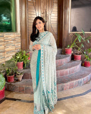 Maria Osama Khan - ÉLISE