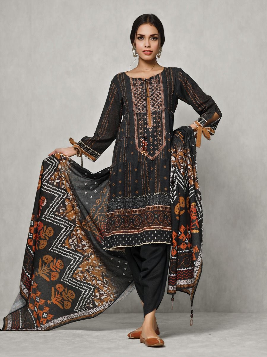 edenrobe Winter Collection Printed Khaddar 3Pc Suit EWU20W12-20167 - FaisalFabrics.pk
