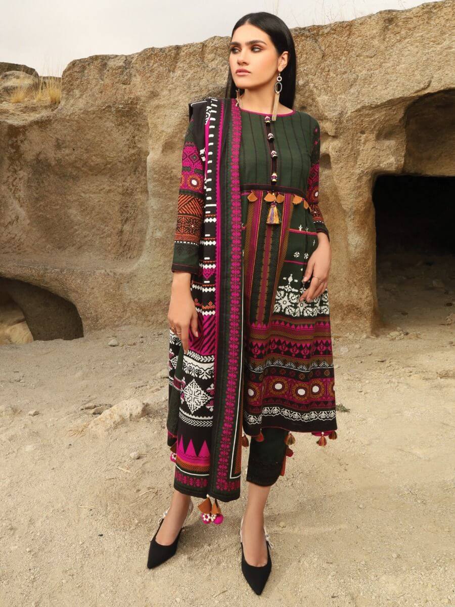 edenrobe Winter Collection Printed Khaddar 3Pc Suit EWU20W12-20176 - FaisalFabrics.pk