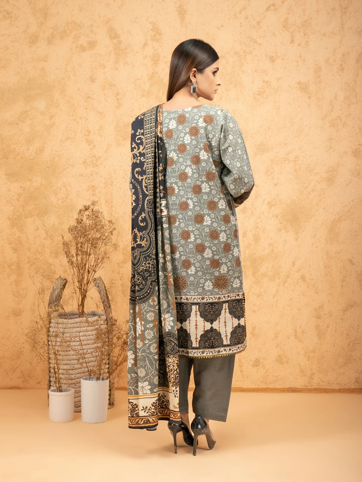 edenrobe Allure Viscose Unstitched Printed 3pc Suit EWU21A10-21385