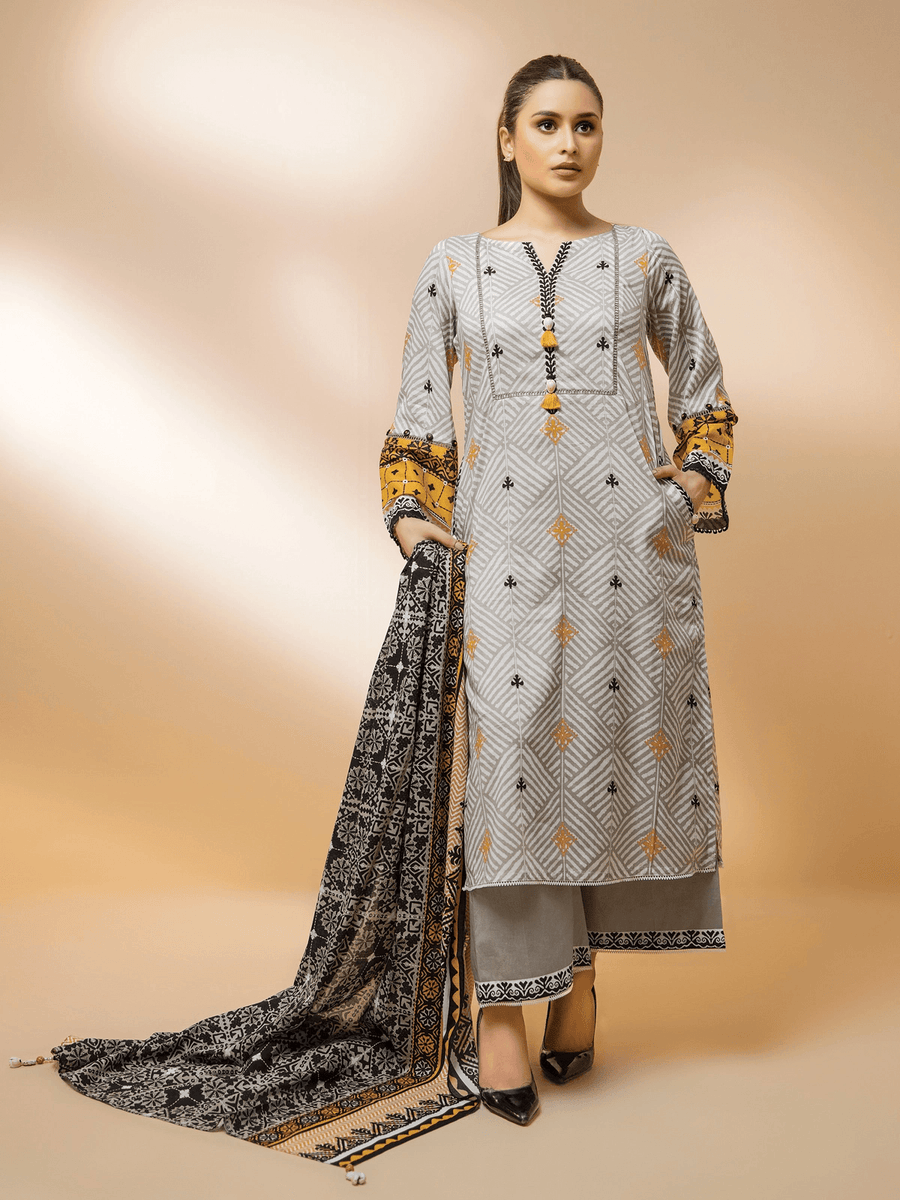 edenrobe Allure Cambric Unstitched 3Pc Printed Suit EWU21A7-21238 - FaisalFabrics.pk