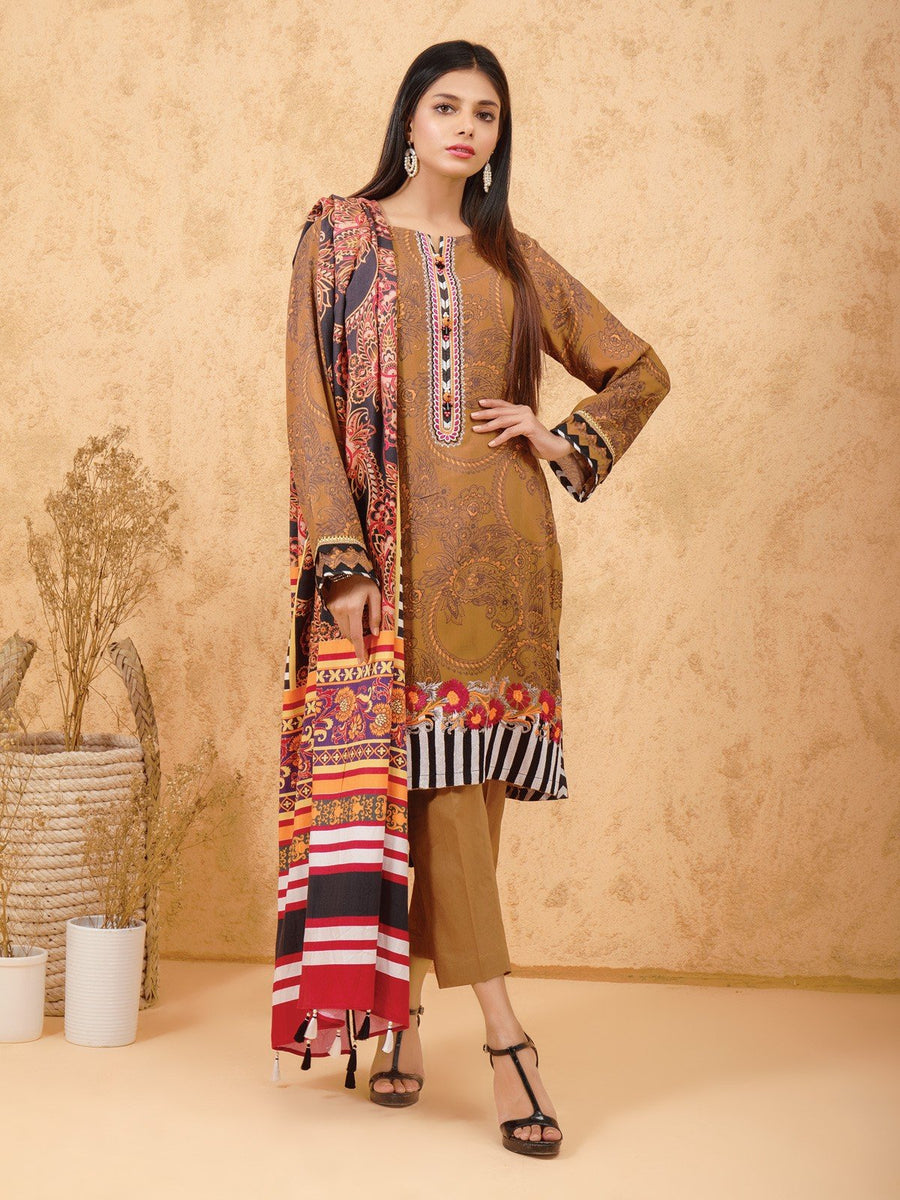 edenrobe Talaash Embroidered Viscose 3Pc Suit EWU21V11-21759