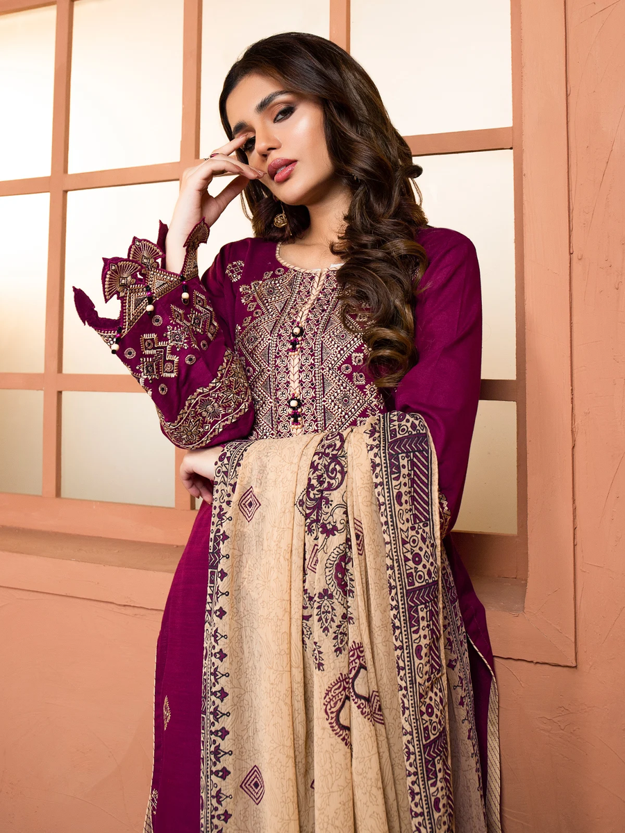 edenrobe Winter Muse Embroidered Khaddar 3pc Suit EWU21V8-21649 - FaisalFabrics.pk
