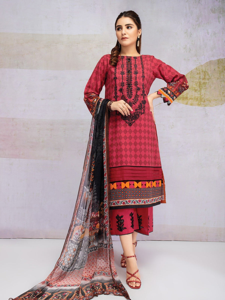 edenrobe Talaash Embroidered Khaddar 3Pc Suit EWU21V8-21654