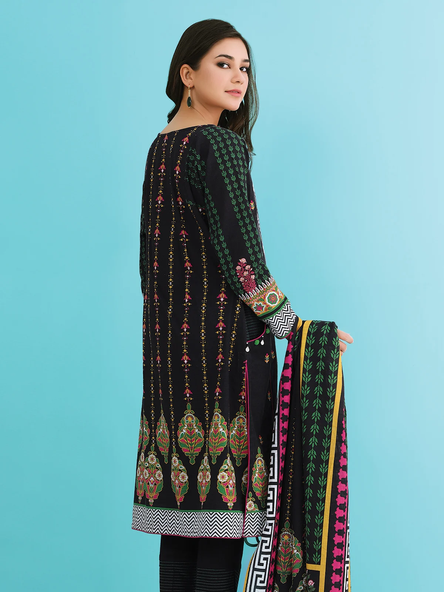 edenrobe Shades of Winter Khaddar Embroidered 3pc Suit EWU21V8-21684 - FaisalFabrics.pk