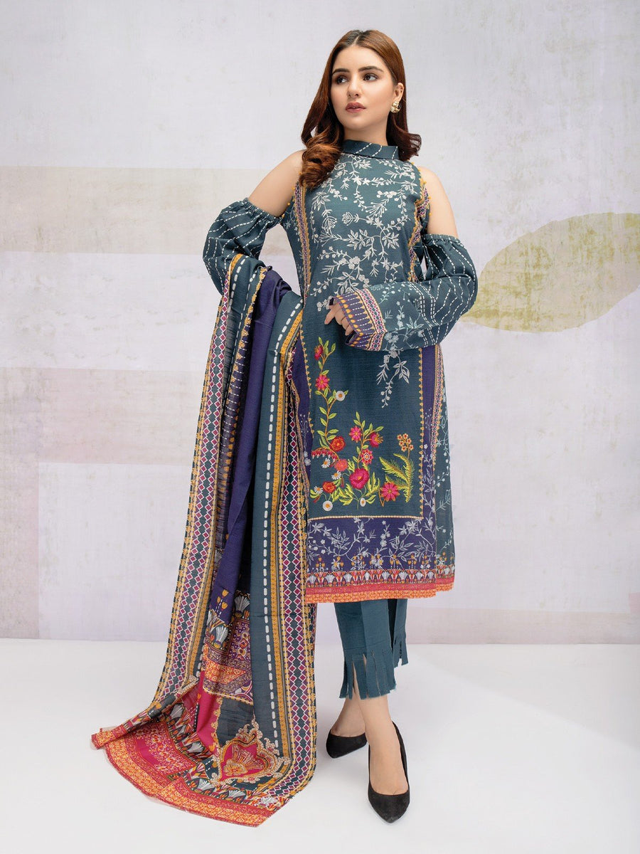 edenrobe Talaash Embroidered Khaddar 3Pc Suit EWU21V8-21691