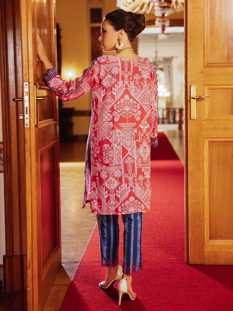 edenrobe Shades of Winter Embroidered Khaddar 2pc Suit EWU21V8-21698 - FaisalFabrics.pk