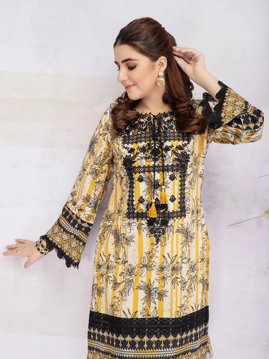 edenrobe Shades of Winter Embroidered Khaddar 1pc Shirt EWU21V8-21716 - FaisalFabrics.pk