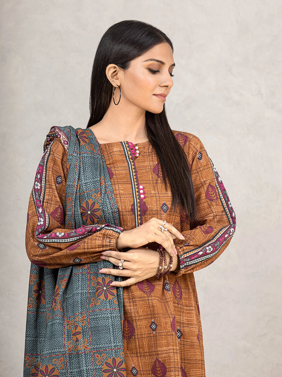 edenrobe Allure Printed Khaddar Unstitched 3Pc Suit EWU22A3-24700