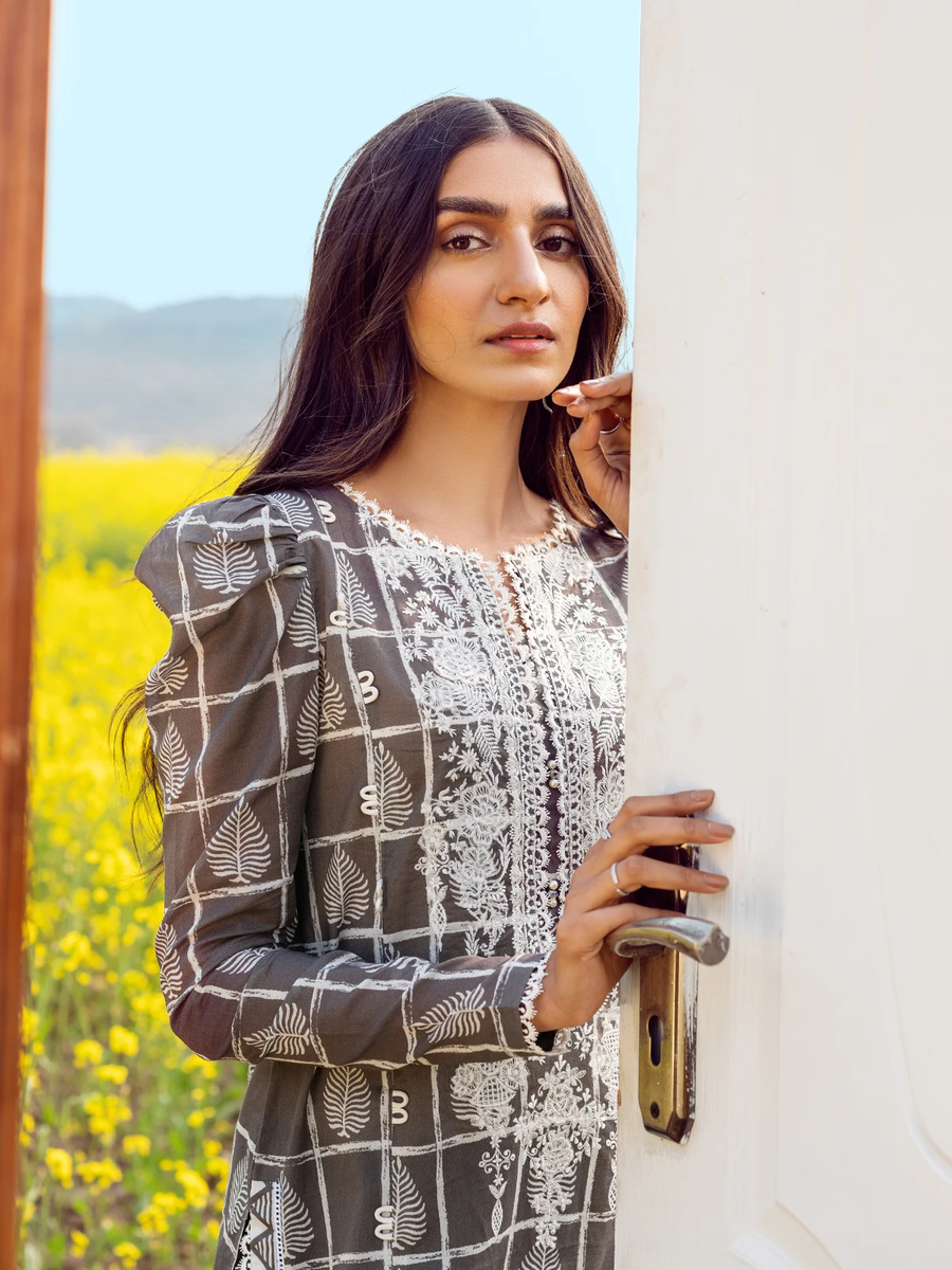 edenrobe Khayal Lawn EWU22V1-23545 - Dark Grey - 1 Piece