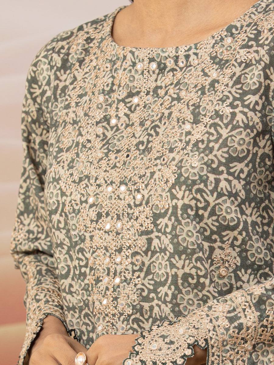 edenrobe Premium Embroidered Unstitched Khaddar 3Pc EWU22V12-25009