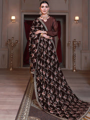 Emaan Adeel Luxury Embroidered Velvet Shawl Edition S-105 - FaisalFabrics.pk