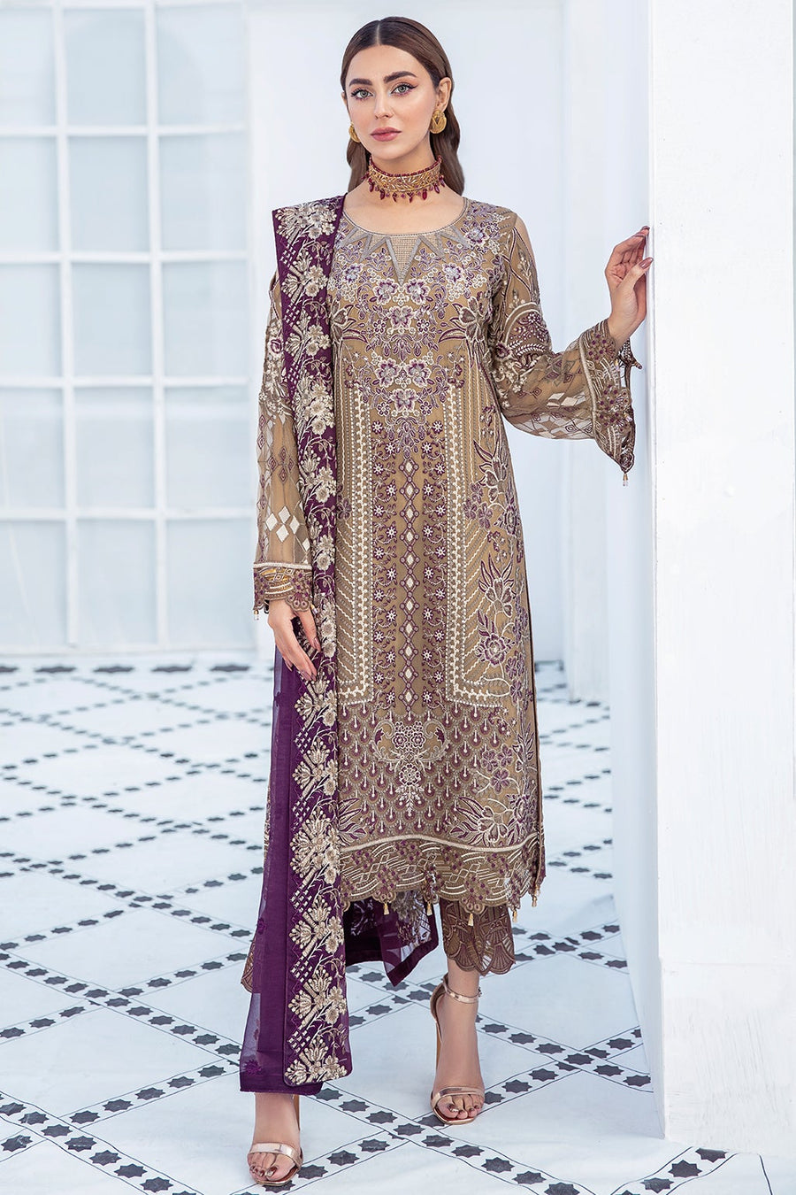 Ramsha Embroidered Luxury Chiffon Unstitched 3 Piece Suit F-2101 - FaisalFabrics.pk