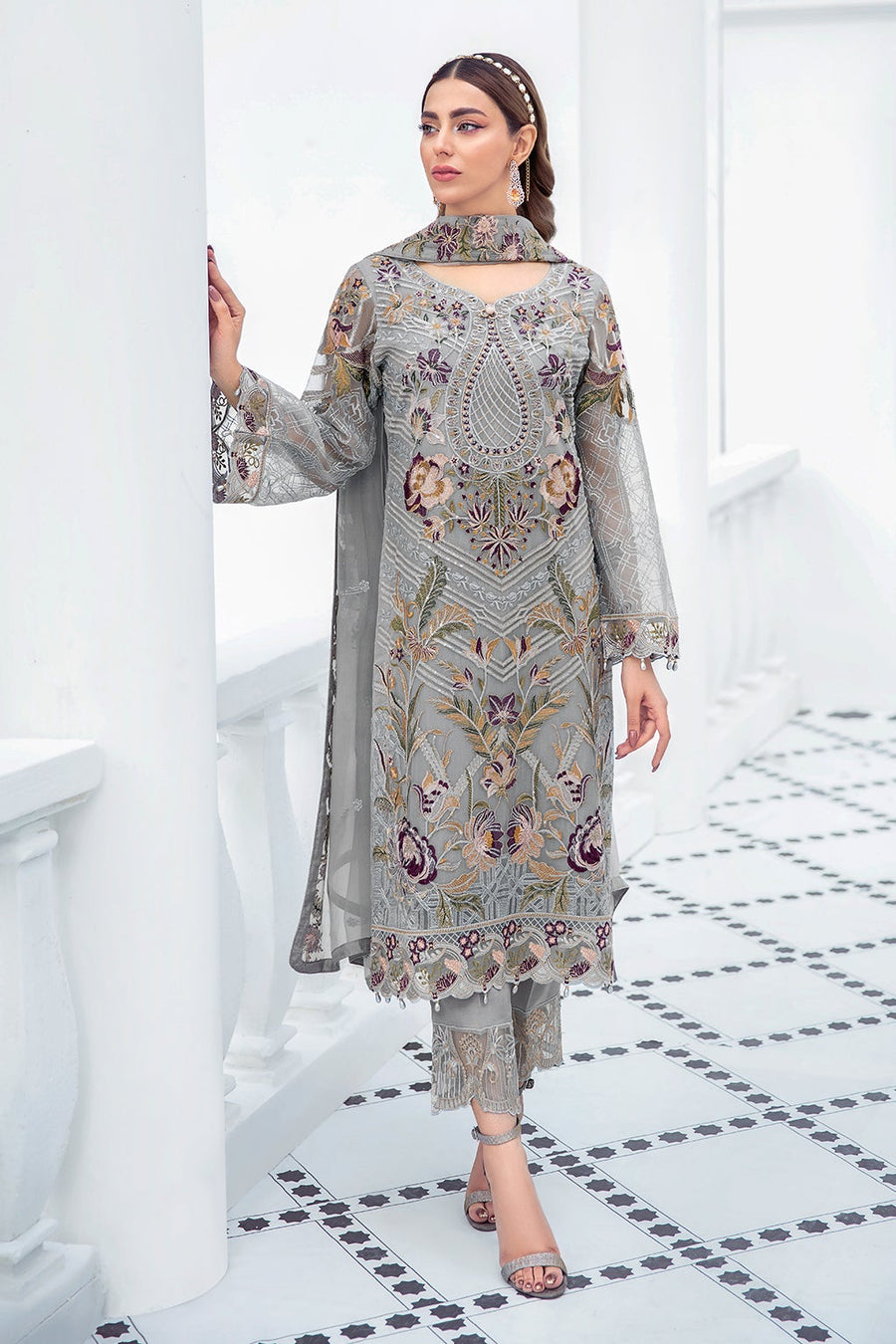 Ramsha Embroidered Luxury Chiffon Unstitched 3 Piece Suit F-2106 - FaisalFabrics.pk