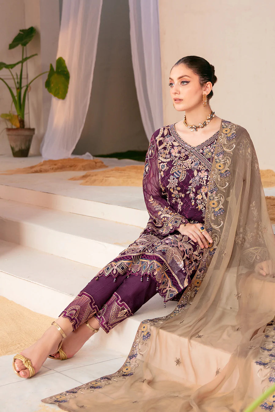 Ramsha Luxury Chiffon Vol-22 Unstitched 3Pc Suit F-2206