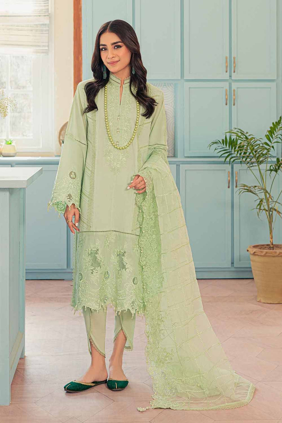 Gul Ahmed Festive Eid Embroidered Lawn Unstitched 3Pc Suit FE-32009