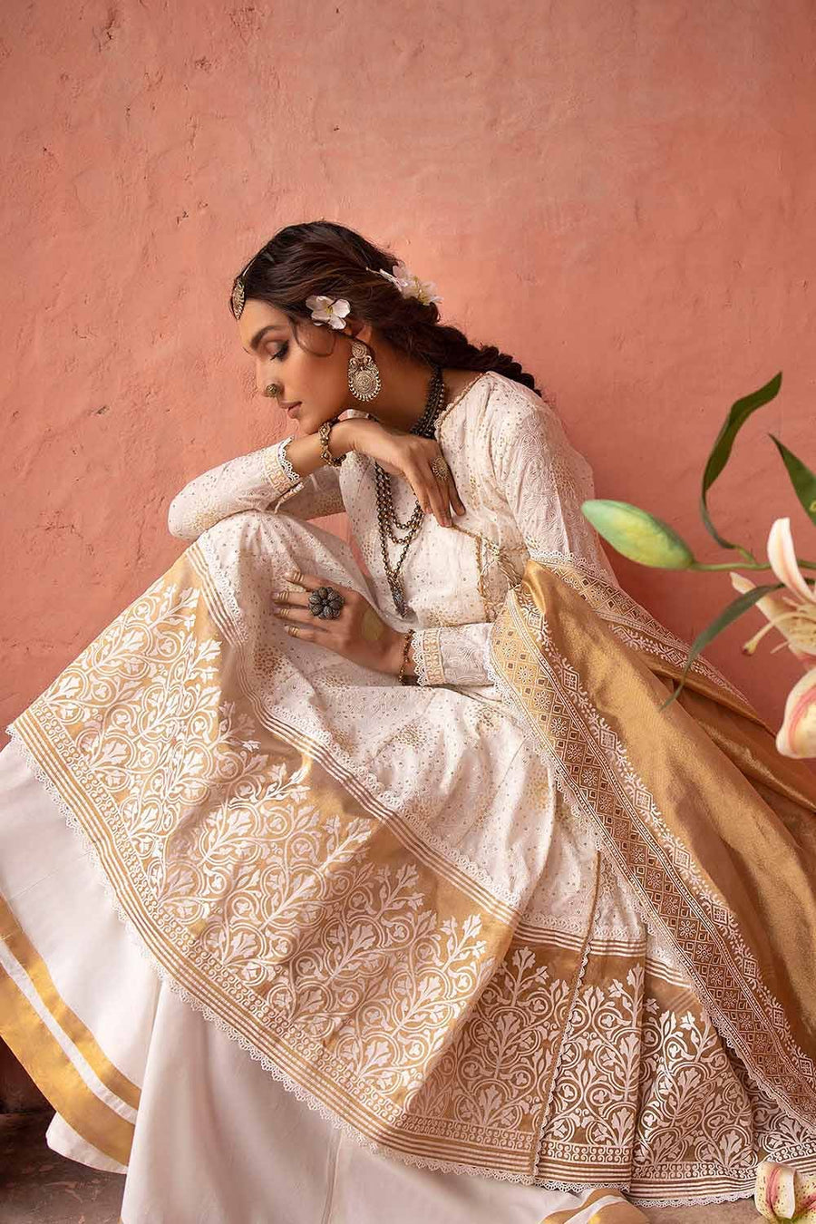 Gul Ahmed Festive Eid Embroidered Lawn Unstitched 3Pc Suit FE-32029