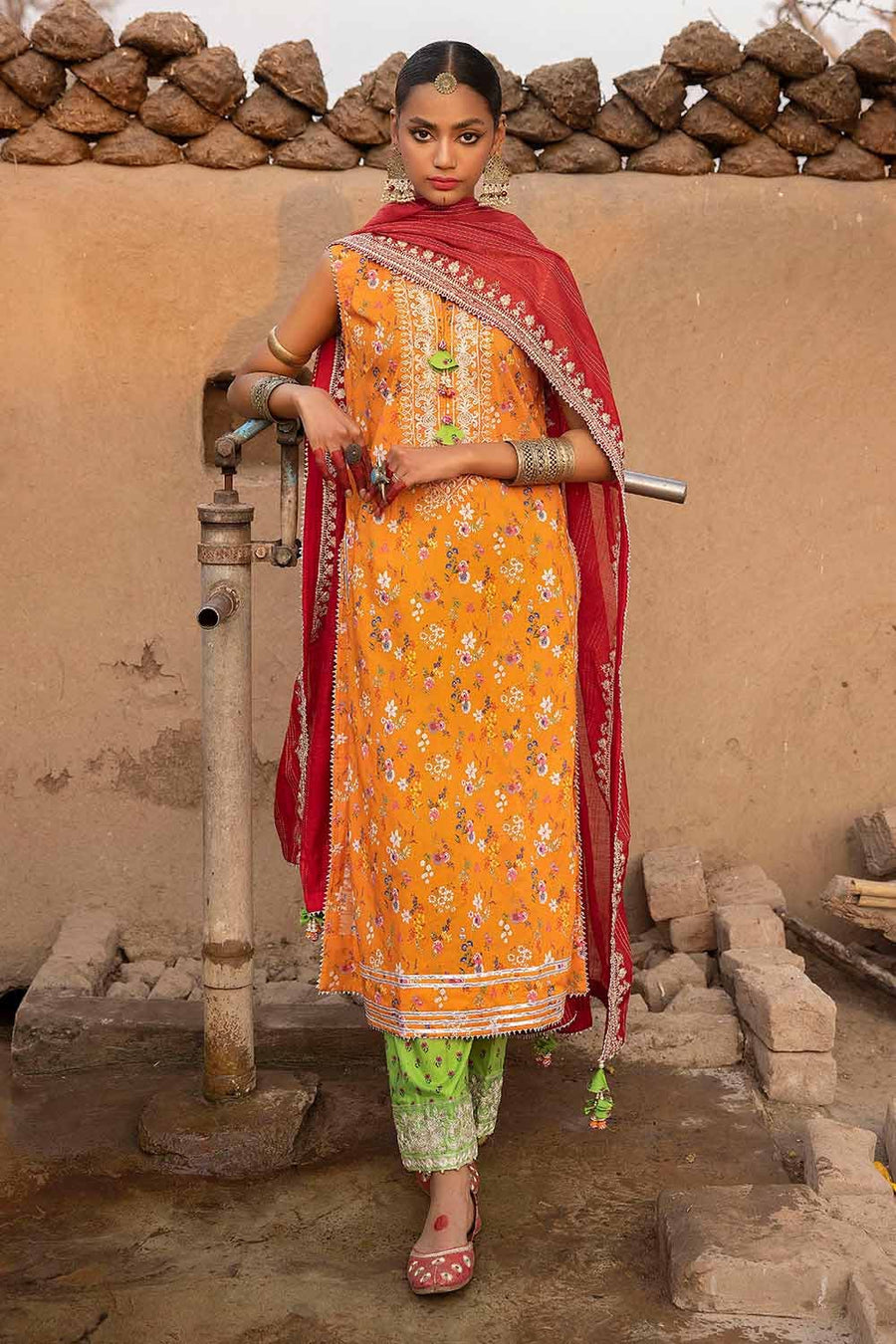 Gul Ahmed Festive Eid Embroidered Lawn Unstitched 3Pc Suit FE-32099