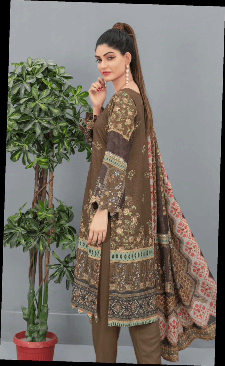Fiza Noor Zoya Printed Karandi Unstitched 3Pc Suit D-08