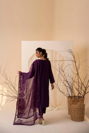 Nuriyaa Winter Pret Embroidered Khaddar 3 Piece Suit - Resham