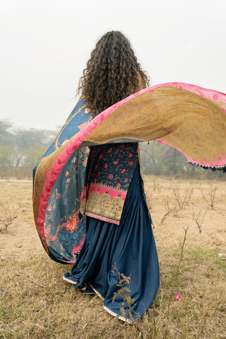 Seroli Spring Unstitched Lawn 3Pc Suit - HUSN-E-JAHAN