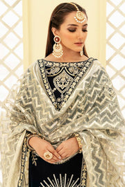 Imrozia Premium Embroidery La-Heritage Velvet 3PC Suit I.V-02 Luxe Chanson - FaisalFabrics.pk