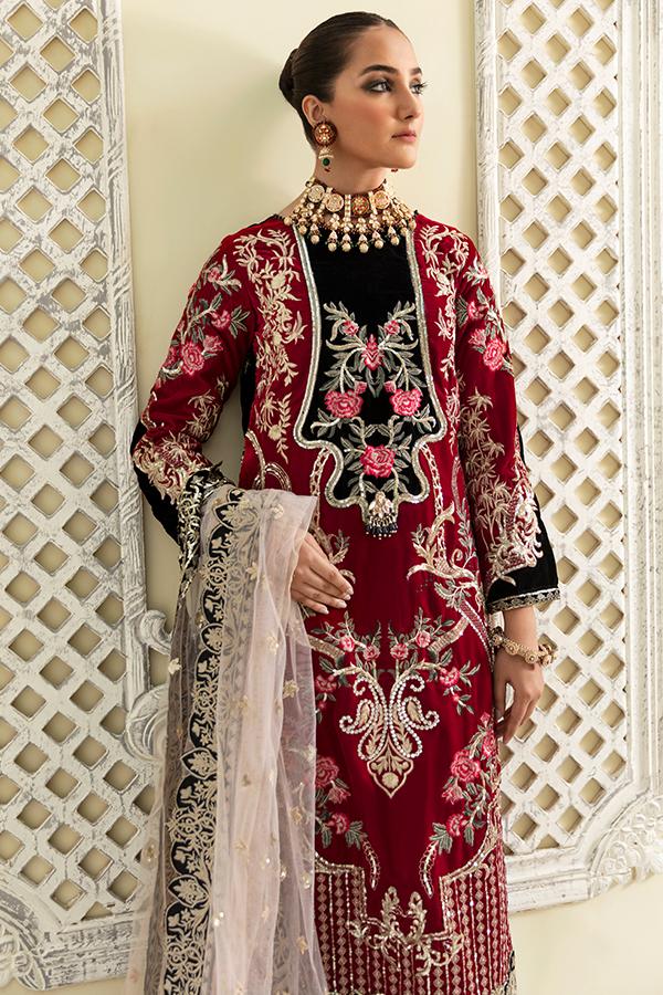 Imrozia Premium Embroidery La-Heritage Velvet 3PC Suit I.V-05 Regal Bequest - FaisalFabrics.pk