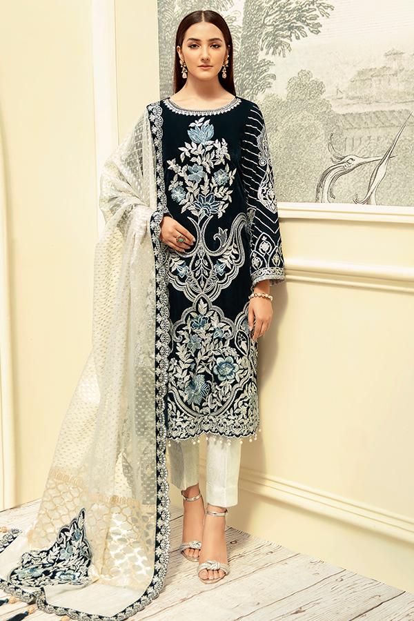 Imrozia Premium Embroidery La-Heritage Velvet 3PC Suit I.V-07 Maze Ocean - FaisalFabrics.pk