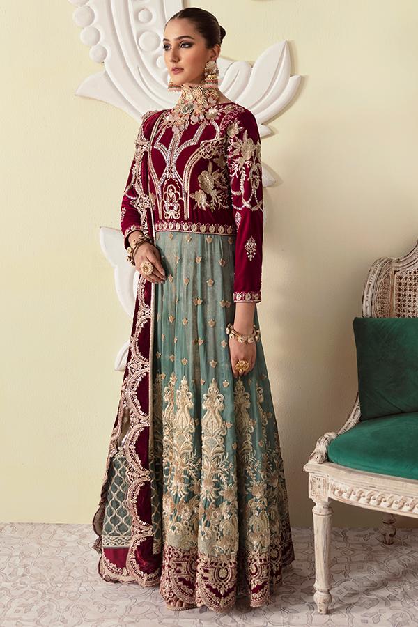 Imrozia Premium Embroidery La-Heritage Velvet 3PC Suit I.V-08 Rozerin - FaisalFabrics.pk