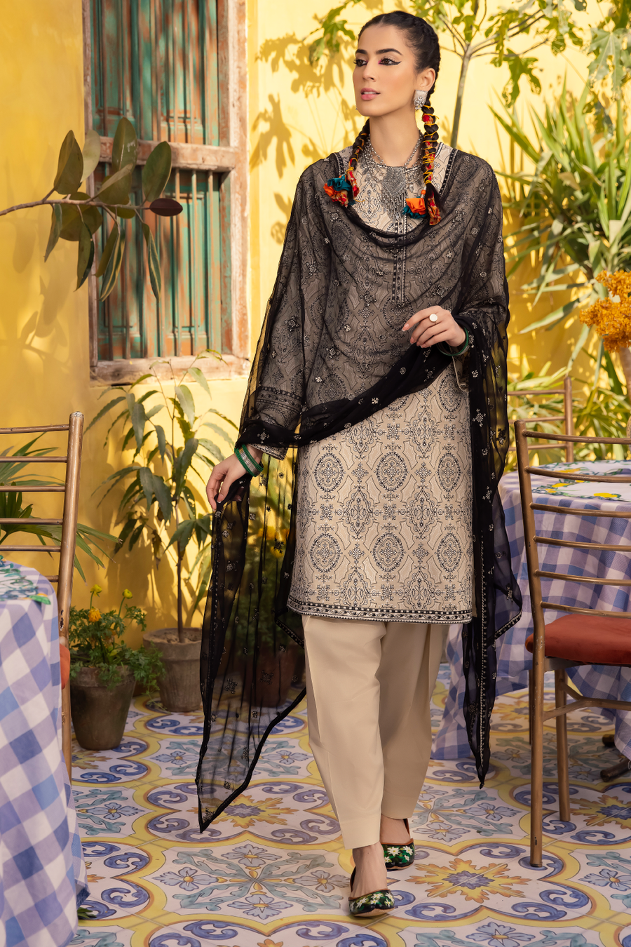 IZNIK ILARIA Embroidered Luxury Lawn Unstitched 3Pc Suit - GAIA