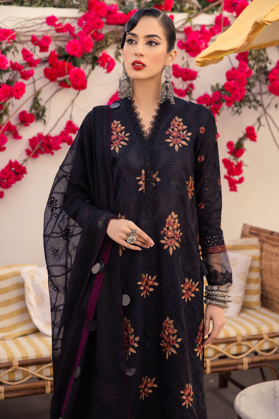 IZNIK ILARIA Embroidered Luxury Lawn Unstitched 3Pc Suit - DEBORA