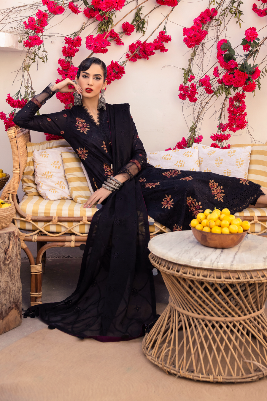 IZNIK ILARIA Embroidered Luxury Lawn Unstitched 3Pc Suit - DEBORA