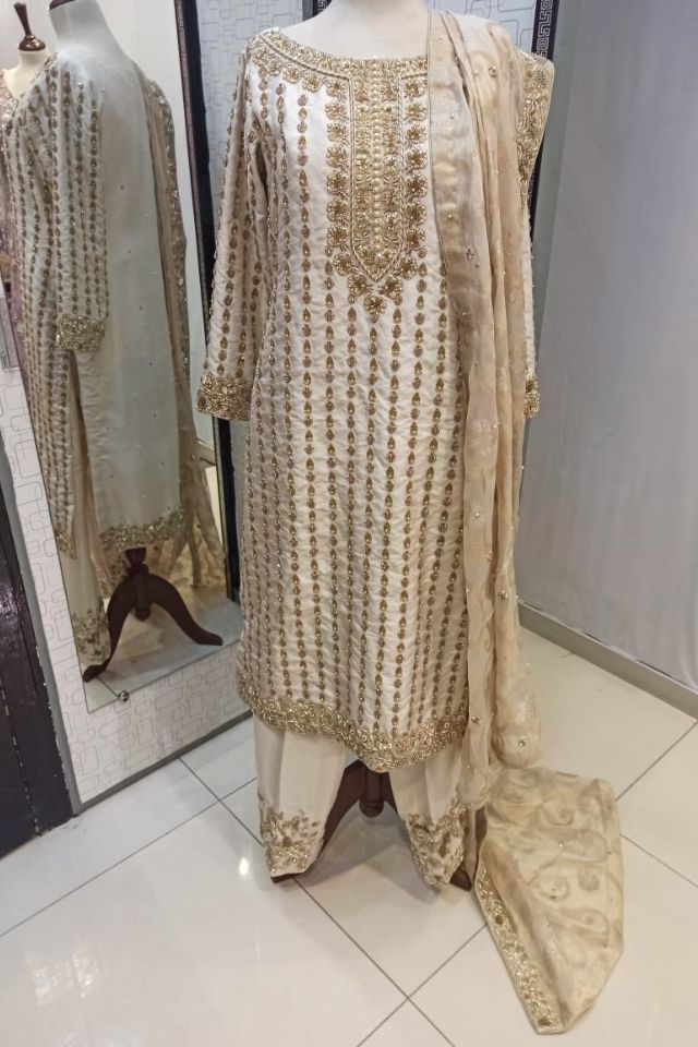 Sumaria’s Couture Formal Stitched 3Pc Suit - Ivory Gold