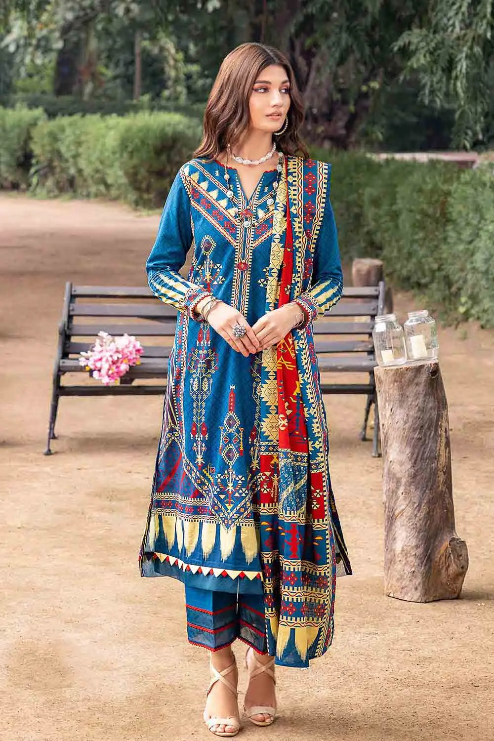 Gul Ahmed Winter Khaddar Unstitched Printed 3Pc Suit K 22039 B