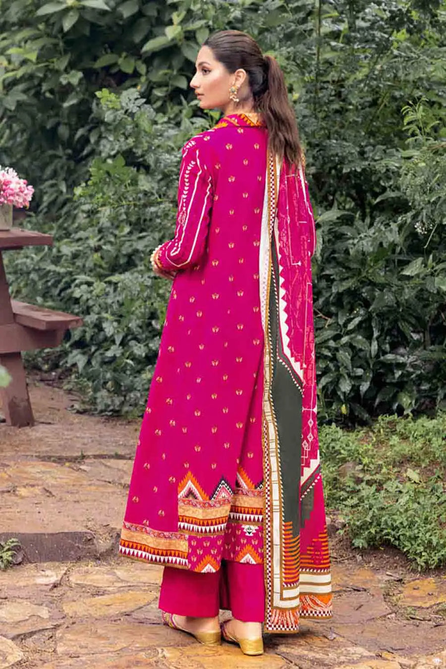 Gul Ahmed Winter Khaddar Unstitched Printed 3Pc Suit K-22040 B