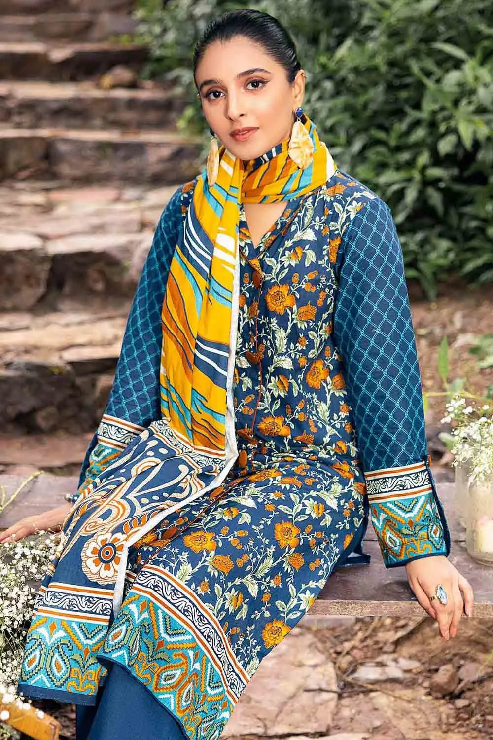 Gul Ahmed Winter Khaddar Unstitched Printed 3Pc Suit K-22043 A Gul Ahmed Winter Khaddar Unstitched Printed 3Pc Suit K-22043 A