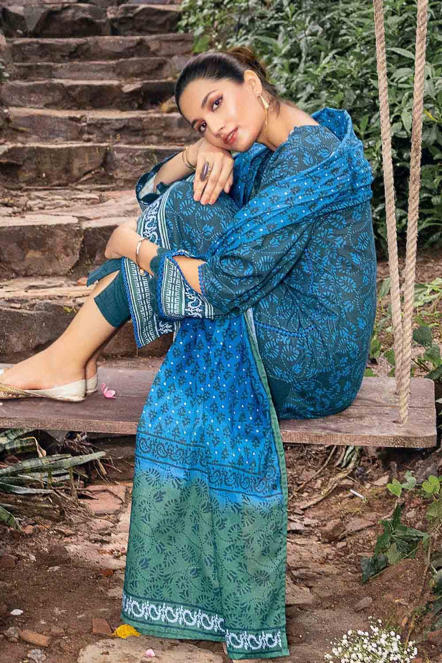 Gul Ahmed Winter Khaddar Unstitched Printed 3Pc Suit K-22048 A