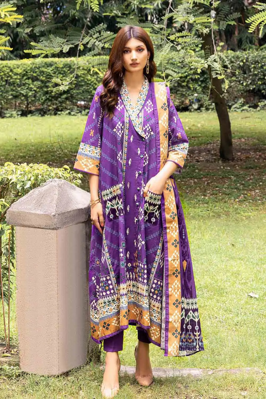 Gul Ahmed Winter Khaddar Unstitched Printed 3Pc Suit K-22057